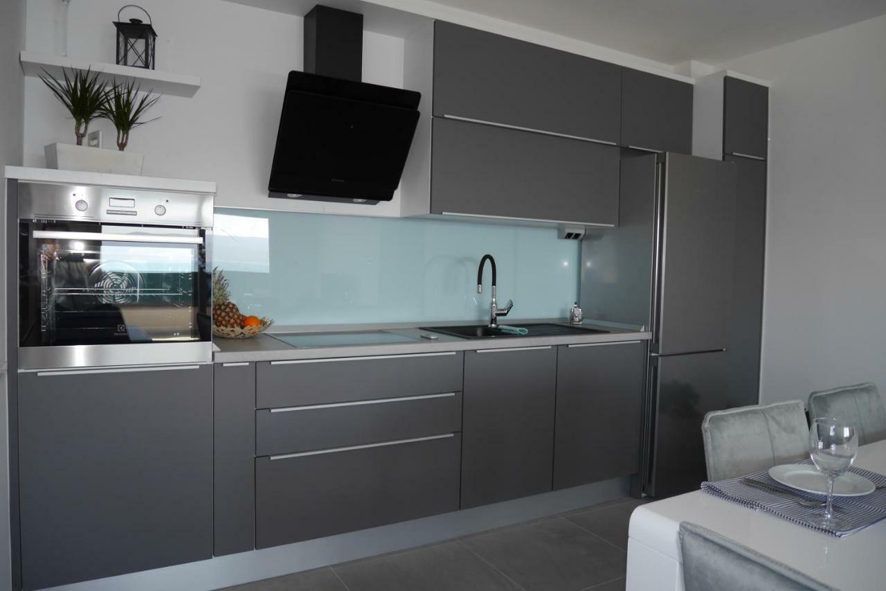 ז'סניסה Luxury Apartments Beach מראה חיצוני תמונה