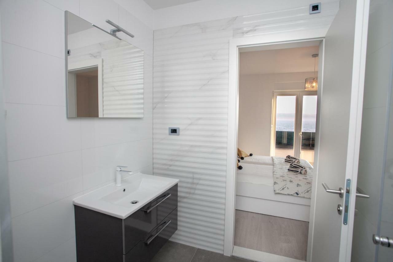 ז'סניסה Luxury Apartments Beach מראה חיצוני תמונה