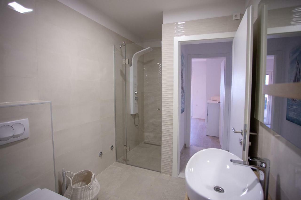 ז'סניסה Luxury Apartments Beach מראה חיצוני תמונה