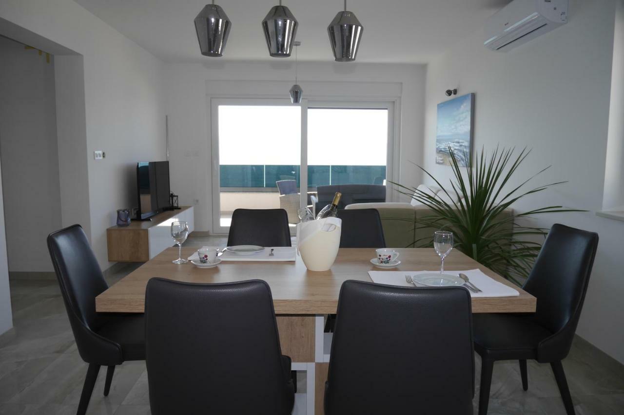 ז'סניסה Luxury Apartments Beach מראה חיצוני תמונה