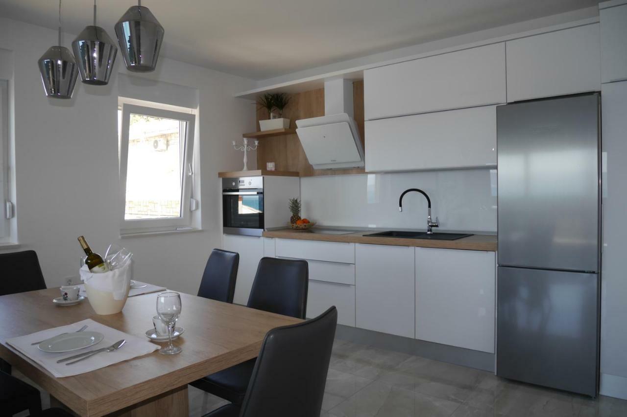 ז'סניסה Luxury Apartments Beach מראה חיצוני תמונה